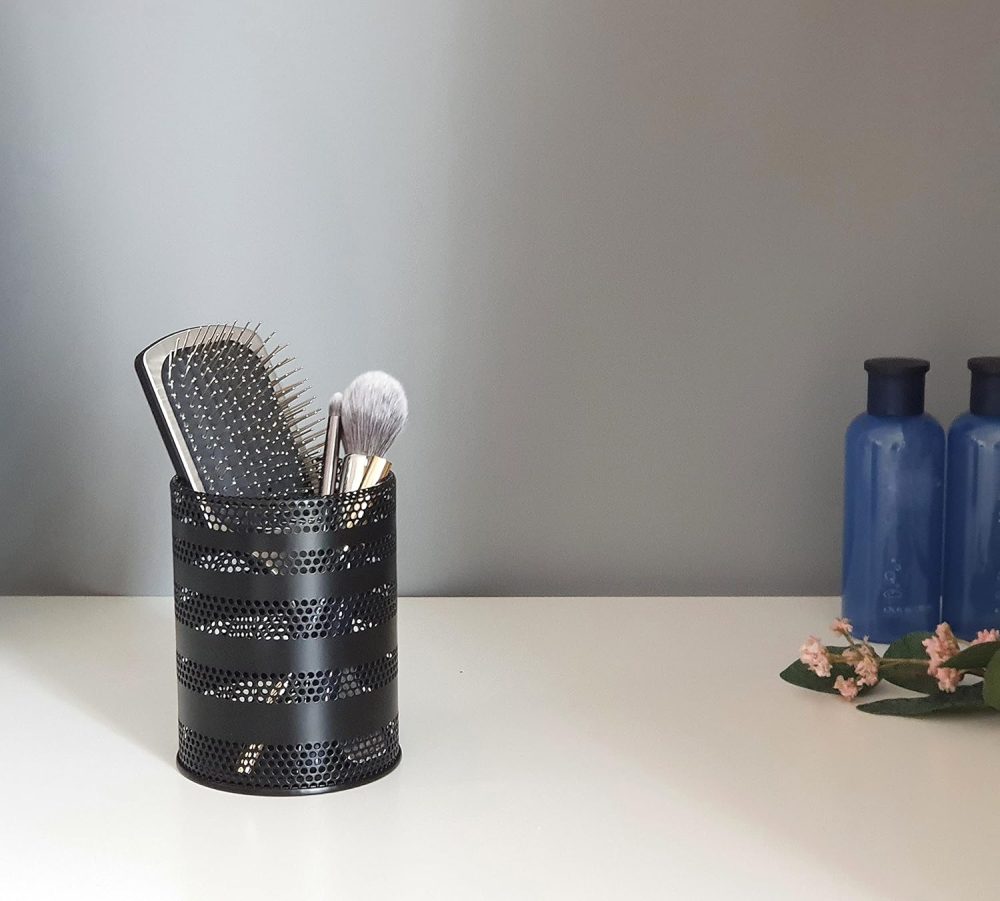 Metal Mesh Pen Pencil Cup Holder Stand Office Desk Organizer Stationery Caddy Makeup Brush Holder, Black (Large) - Image 5
